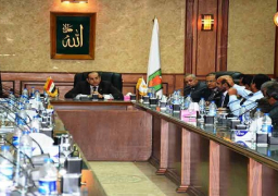 محافظ سوهاج يشكل لجان لمناقشة مشاكل المشروعات الانتاجية بالمحافظة