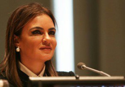 وزيرة التعاون الدولى توقع منحتين مع صندوق تطوير التعليم