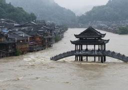 10 قتلى و829 مليون دولار خسائر حصيلة إعصار “ميجي” في الصين