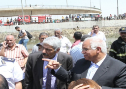 وزير النقل يتفقد موقع حادث قطار العياط..وتعويض 20 الف جنيه لاسرة المتوفي و3 الاف جنيه للمصابين