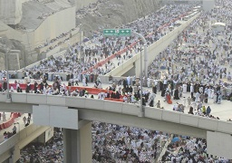 إنتهاء مناسك الحج .. والحجاج يغادرون مشعر منى