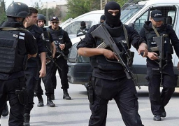 الأمن التونسي يلقى القبض على عناصر مشتبه بارتباطها لمجموعات إرهابية