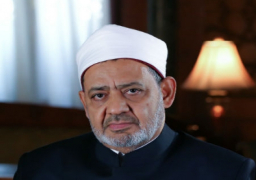 الإمام الأكبر يُهنِّئُ مصر رئيسًا وحكومةً وشعبًا والعالم العربي بعيد الأضحى المبارك