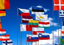 الاتحاد الأوروبى يطلق برنامجا لإصدار بطاقات نقدية للمهاجرين فى تركيا