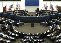 الاتحاد الأوروبي يمدد العقوبات رسميًا ضد روسيا لمارس المقبل