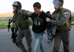 الاحتلال الإسرائيلي يعتقل 3 فلسطينين من قرية بيت لقيا غرب رام الله