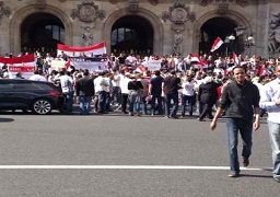 الجالية المصرية بفرنسا تهنئ الشعب المصري بصفقة الميسترال