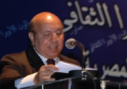 الشاعر أحمد تيمور ضيف “من ماسبيرو”.. غدًا