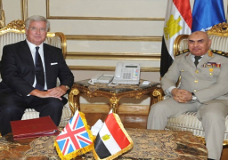 الفريق أول صدقى صبحى يستقبل وزير الدفاع البريطانى