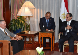 بالصور…. السيسى يستقبل نائبين بالكونجرس الأمريكي بمقر إقامته بنيويورك