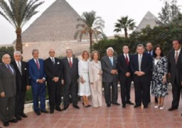 المجلس الاستشاري لدعم ترشيح مشيرة خطاب لليونسكو يجتمع للمرة الأولى