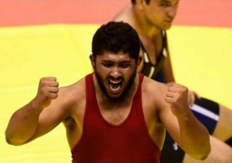 المصارع عبدالله حاتم يهزم لاعب إسرائيل فى بطولة العالم بفرنسا
