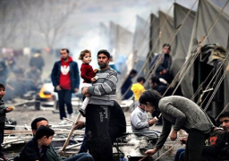 وزير الهجرة البريطاني يؤكد العمل على بناء جدار لمنع تسلل المهاجرين