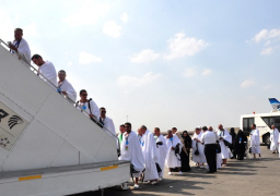 بالصور ..بعثة حج القوات المسلحة تغادر إلى الأراضى المقدسة