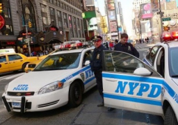 شرطة نيويورك تبحث عن رجل حاول احراق طبيبة محجبة