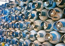 ضخ 1650 طن مواد بترولية ونحو 62 ألف أسطوانة بوتاجاز بقنا