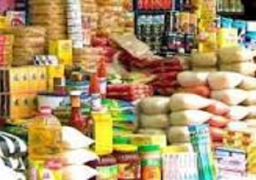 طرح كميات كبيرة من السلع الغذائية المدعمة واللحوم الحمراء بمنافذ الزراعة