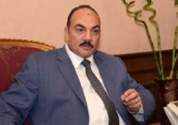 محافظ الإسكندرية يبحث مع رؤساء الأحياء أهم المشكلات وسبل علاجها