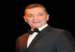 محمود حميدة يواصل تصوير المشاهد الداخلية من “الأب الروحي”