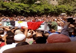 مدير الأمن يشارك أهالى العمار بطوخ فى تشييع جنازة شهيد الشرطة