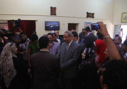 وزير التعليم يشدد على تطبيق الغياب الالكترونى من أول يوم في الدراسة