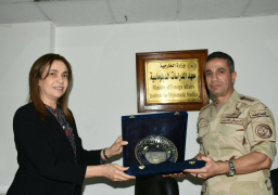 معهد الدراسات الدبلوماسية يستضيف المتحدث العسكرى