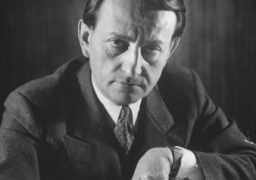 في الذكرى الأربعين لوفاته.. إصدار كتاب سيرة للكاتب الفرنسي أندريه مالرو