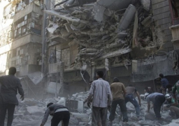 الجيش السورى يقصف حلب ويستعيد مناطق بحماة