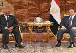 الرئيس السوداني يغادر القاهرة عائدا لبلاده بعد زيارة استمرت يومين