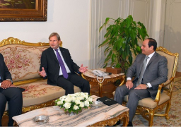 السيسى يستقبل المفوض الأوروبي لسياسة الجوار وتوسيع الاتحاد الأوروبي