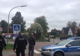 الشرطة الألمانية تجلي مدرسة للاشتباه بوجود مسلحا داخلها