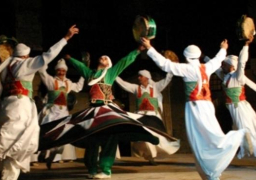 مهرجان “شنغهاي” يكرم الفرقة المصرية للفنون الشعبية