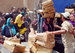 القوات المسلحة توزع 100 ألف كرتونة على المتضررين من السيول