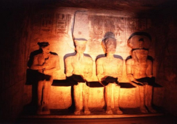 تجهيزات أمنية استعدادا لإحتفال تعامد الشمس على «وجه رمسيس»