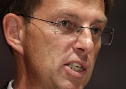 رئيس وزراء سلوفينيا: عززنا الرقابة على الحدود تأهبا لموجة هجرة جديدة نحو أوروبا