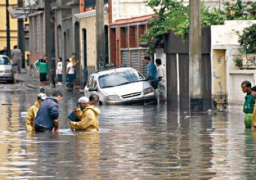 طقس غير مستقر في المنيا وأمطار غزيرة بالطريق الصحراوي