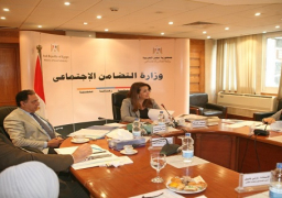 بالصور .. غادة والي تترأس اجتماع مجلس إدارة الهلال الأحمر المصري وتستعرض انجازاته