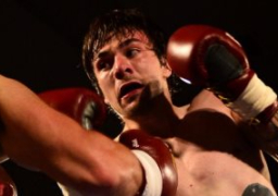 وفاة ملاكم اسكتلندى بعد إصابته بجروح خطيرة أثناء مباراة فى جلاسجو