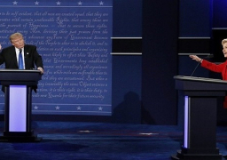 “كلينتون” تواجه “ترامب” فى المناظرة الرئاسية الثانية الأحد