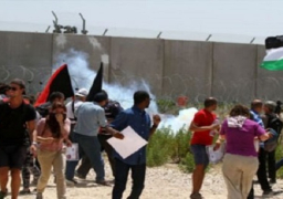 الاحتلال الإسرائيلي يقمع مظاهرة سلمية تناهض الاستيطان ببلعين