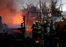 الحرائق تمتد لجنوب إسرائيل وإلغاء حركة القطارات ببلدة (كيريات جات)