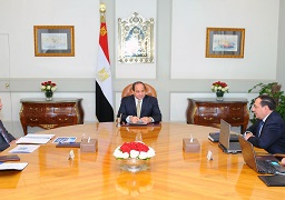 الرئيس يجتمع بـرئيس مجلس الوزراء ووزير البترول والثروة المعدنية