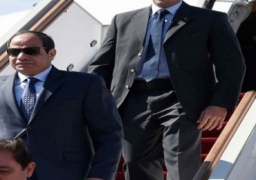 السيسي يعود إلى أرض الوطن بعد مشاركته في القمة العربية الإفريقية