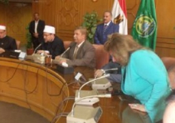 خلال لقائه الأئمة بالإسماعيلية..جمعة يجيز استثمار أموال الأوقاف