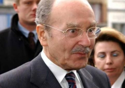 وفاة الرئيس اليوناني السابق كوستيس ستيفانوبولوس