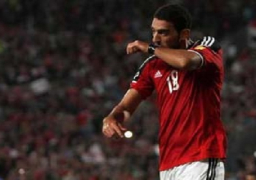 كوكا يغادر معسكر المنتخب بعد تأكد عدم مشاركته أمام غانا للإصابة