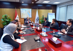 “الاستثمار” تعلن تطلع مرسيدس بنز العالمية واندومي للتوسع في مصر