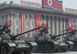 اجراءات أمنية مشددة لمنع المتظاهرين من الوصول للقصر الرئاسى بكوريا الشمالية