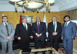 وزير النقل يستعرض مع “بومبارديه” الكندية مشروع مونوريل 6 أكتوبر