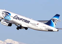“مصر للطيران” تدرس تأثير ” تحرير سعر الصرف” على أسعار التذاكر